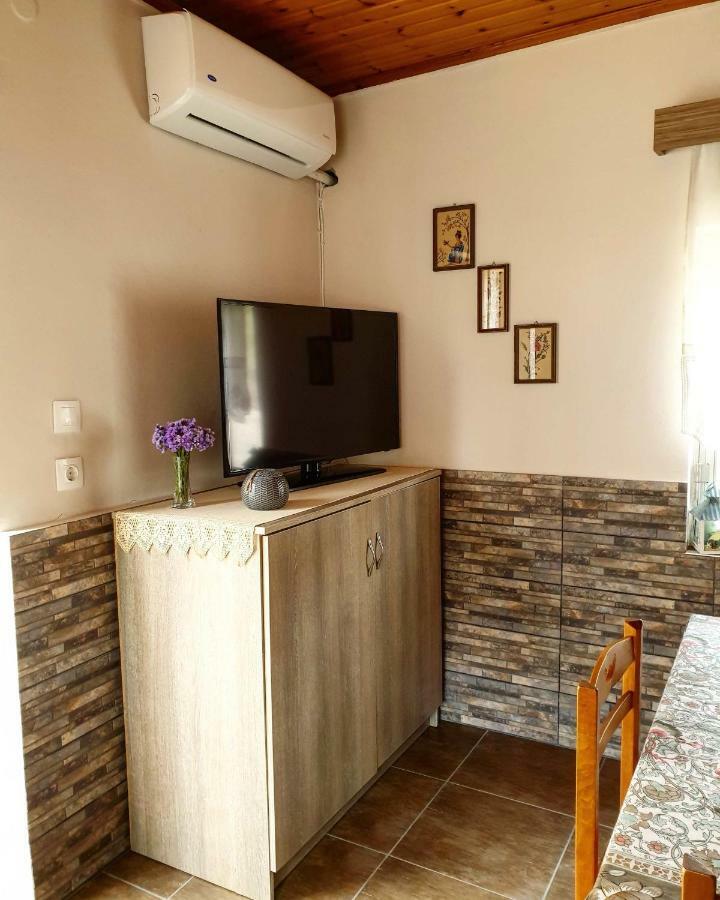 Repanidi Apartment D / Ρεπανίδι Διαμέρισμα Δ Repanidhion Esterno foto